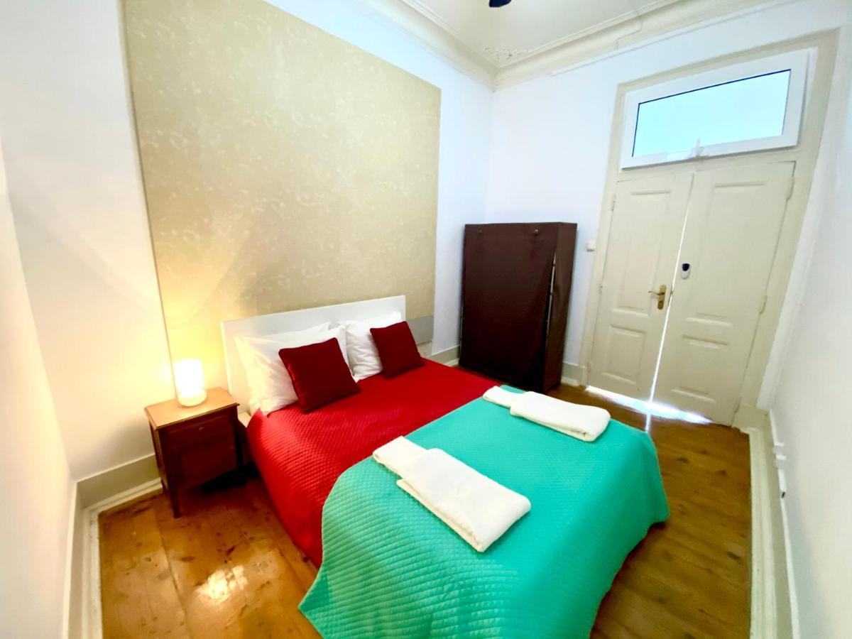 Gasthof Modern Chiado 6 Lissabon
